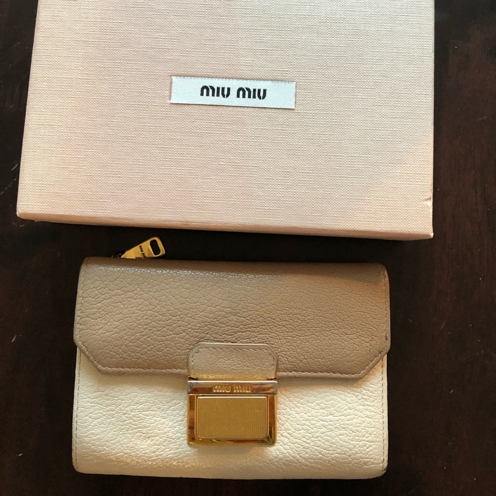 Genuine Miu Miu taupe/cream leather wallet